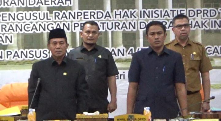 DPRD Rohil Bentuk Perda Kawasan Tanpa Asap Rokok
